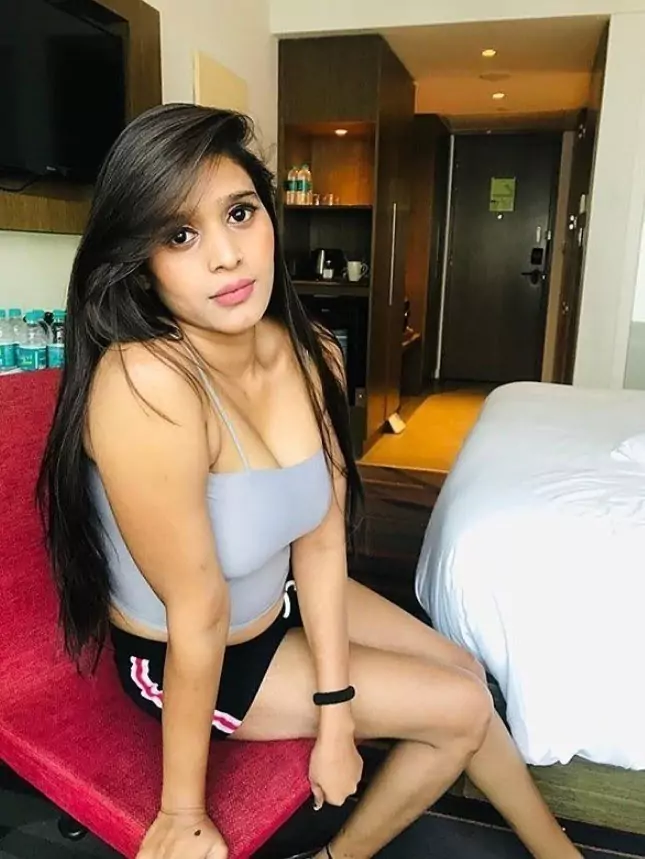 कॉल गर्ल्स सर्विस  येम्मिगनूर